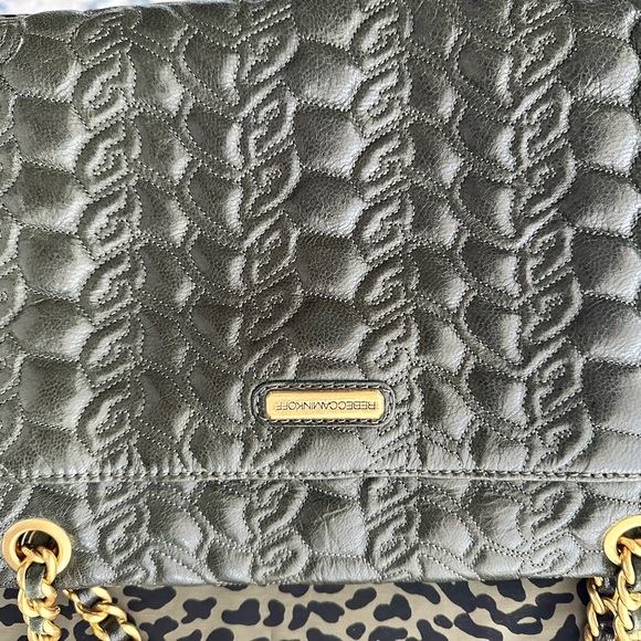 Rebecca Minkoff Green quilted handbag with gold chains - Picture 7 of 13